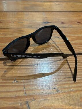 (239) LONGHORN RUN UNIVERSITY OF TEXAS SUNGLASSES